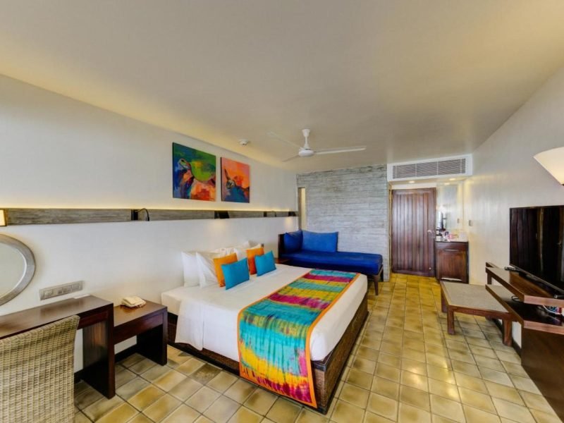 galle district hikkaduwa hikka tranz by cinnamon ocean vista king room1